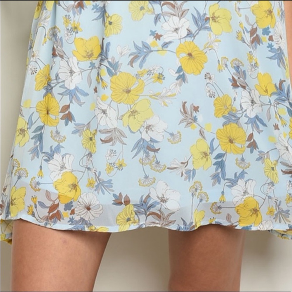 Floral Dress (or tunic) - Picture 4 of 4